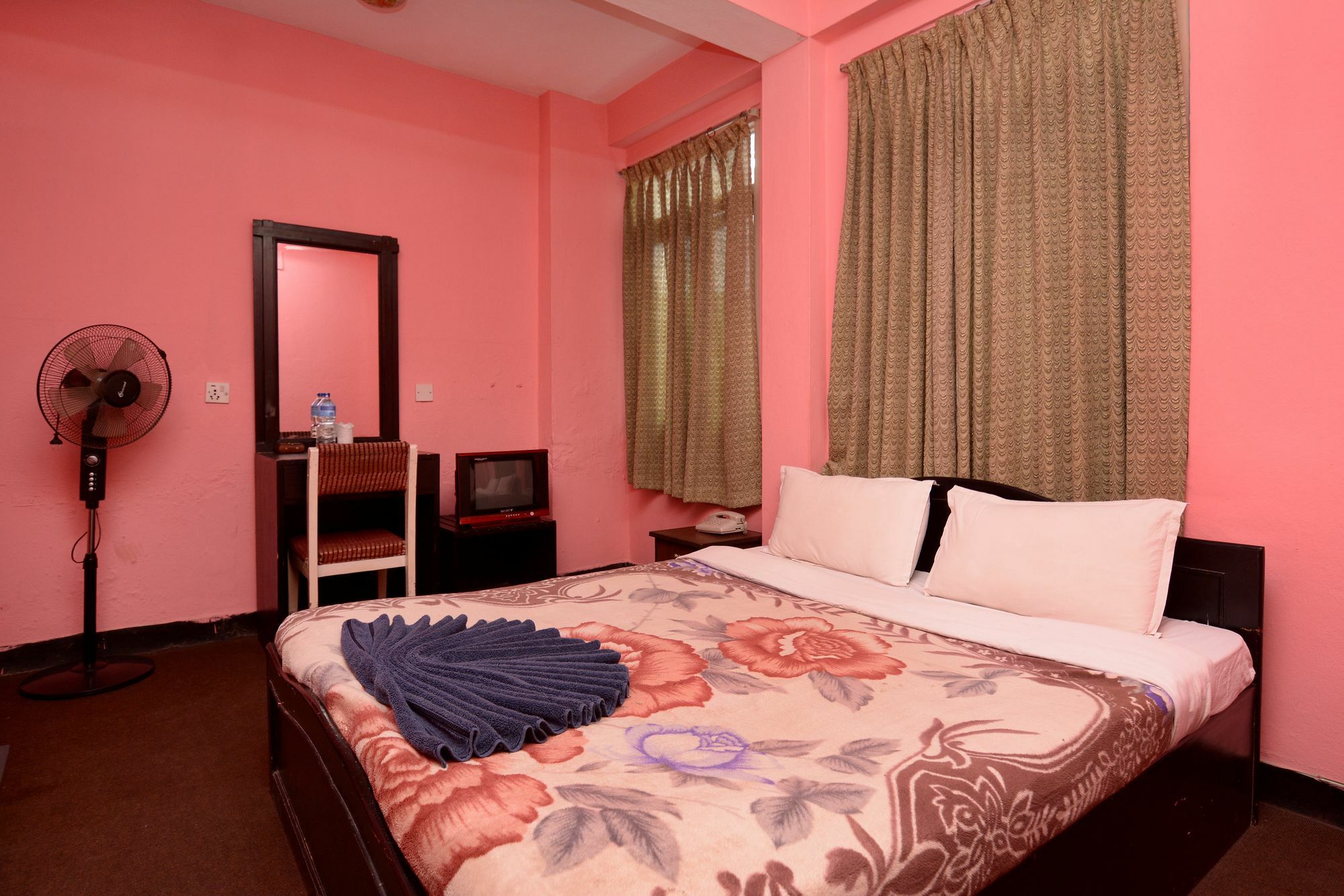 Hotel Silver Home Katmandou Extérieur photo